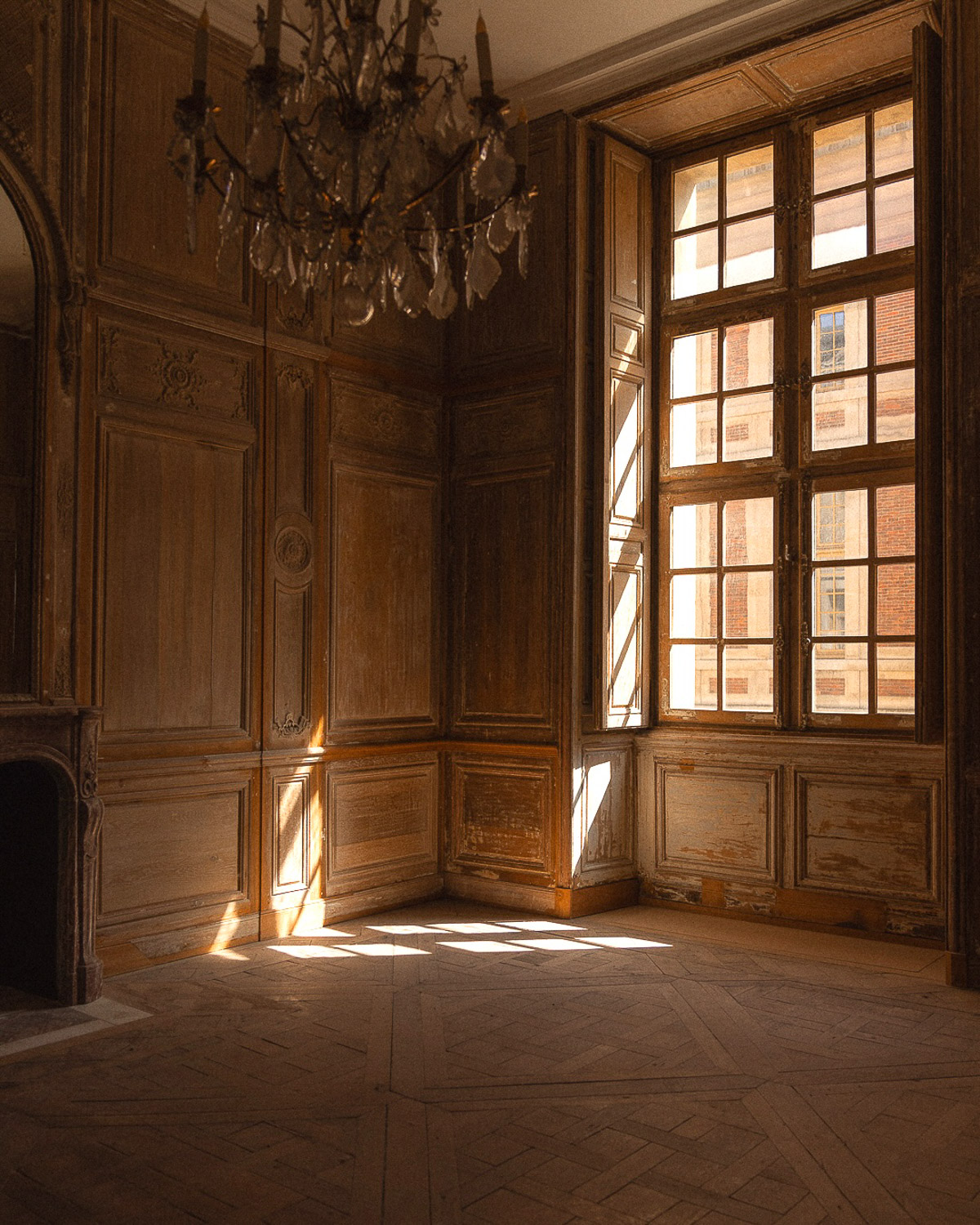 The opulent interior of a historic building in London, highlighting luxury design elements.